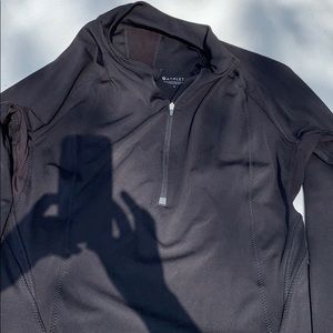 Athleta 1/2 zip